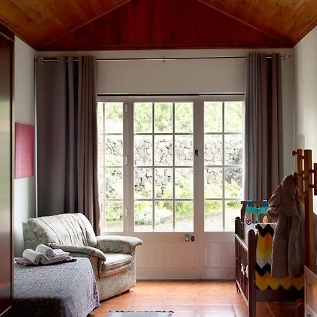 Casa de Férias Casa Cor De Rosa *